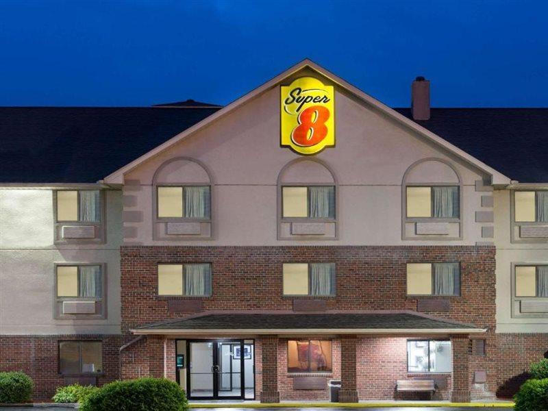 Hotel Super 8 By Wyndham Morgantown Exterior foto