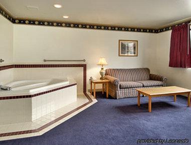 Hotel Super 8 By Wyndham Morgantown Zimmer foto